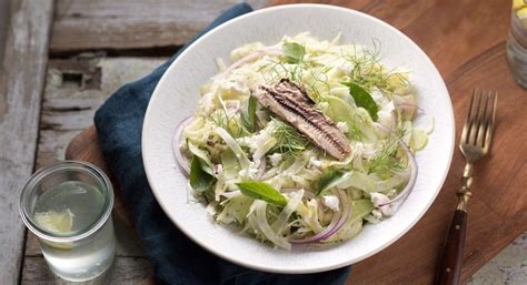 Anchovies vs. Sardines in 2020 | Sardine salad, Salad recipes, Healthy eating recipes