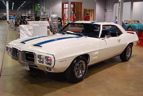 1969 Pontiac Firebird Trans Am | First year for this model, … | Flickr