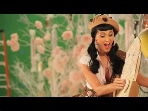 Katy Perry - On the set of "California Gurls": Day 1 - YouTube