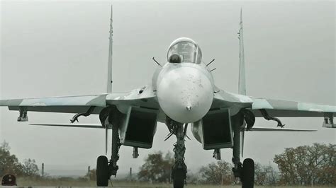 Russians Patrol the Crimean Sky With the Su-27SM Fighters | Defense Express