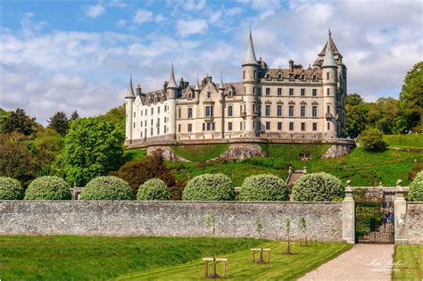 Dunrobin Castle | TalkEmount