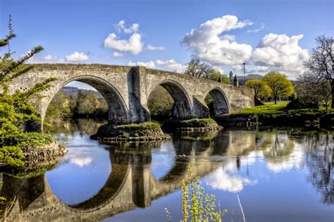 Stirling Bridge, Scotland | Bored Panda