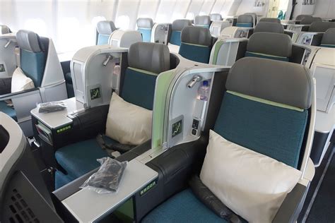 Review: Aer Lingus (A330) Business Class From Dublin to NYC - The Points Guy