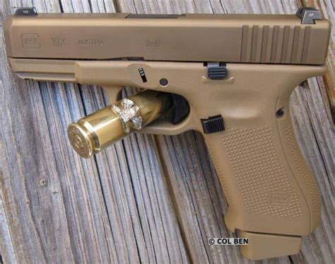 FIRST REVIEW: Glock 19X Crossover 9mm Pistol - USA Carry