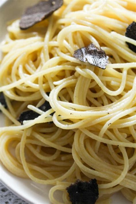 Fresh Black Truffle Pasta (Only 4 Ingredients)