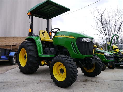 John Deere 4720 Cab Tractor | Ag & Earth Pty Ltd