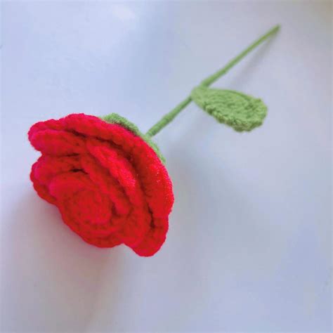 Crochet Rose Flower Hand-Woven Rose Bouquet Wool DIY Artificial Flower Gift Crochet Flowers ...