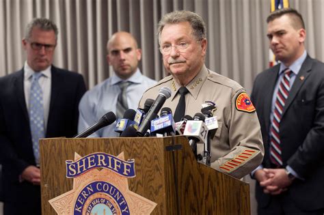 A sheriff’s office in California makes a recruiting pitch to L.A.’s ...