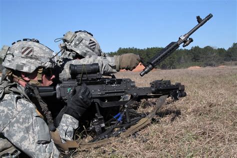 Machine Gun Academy sets standard | Article | The United States Army