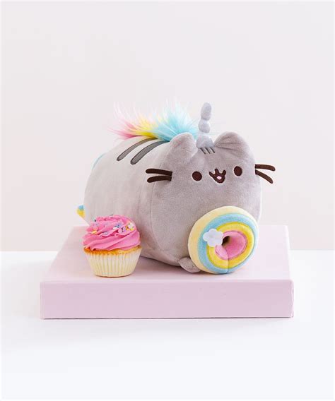 Pusheenicorn Donut Plush | Pusheen plush, Pusheen cat, Pusheen cute