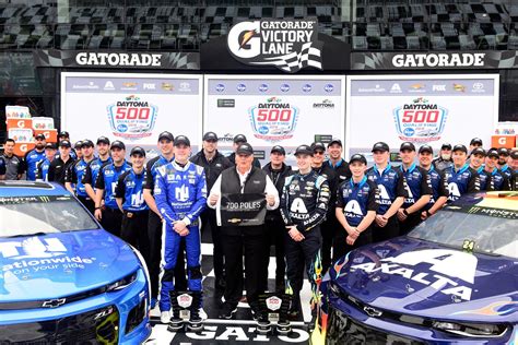 Hendrick Motorsports Is On the Cusp of NASCAR Cup Series History After ...