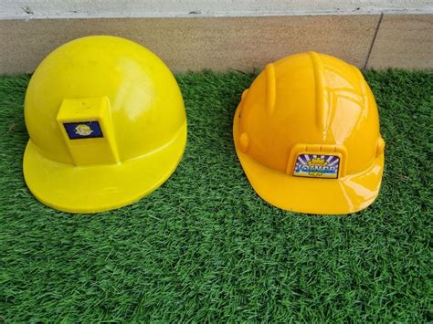 Bob the builder construction hat Rm 7 each, Hobbies & Toys, Toys & Games on Carousell