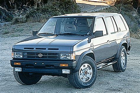 1990-95 Nissan Pathfinder | Consumer Guide Auto