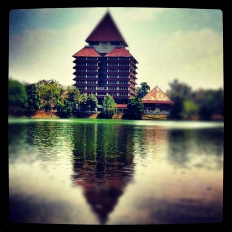 Universitas Indonesia - University