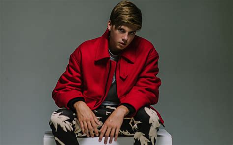 Ruel is a 15-year-old pop songwriter ready for your attention