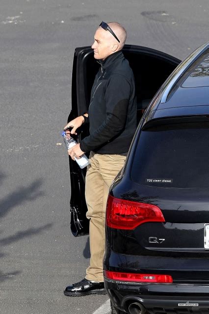 Jake Gyllenhaal Arriving At A Police Training Facility In LA - Jake ...