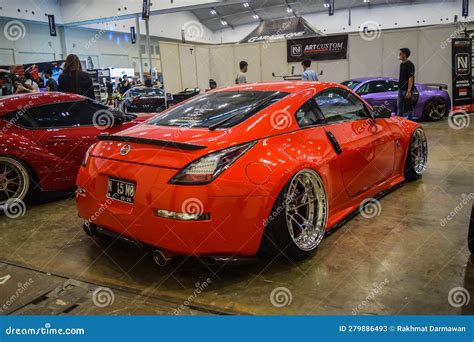 Modified Red Nissan Fairlady Z 350Z on the Elite Showcase Editorial ...