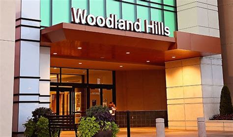 Welcome To Woodland Hills Mall® - A Shopping Center In Tulsa, OK - A ...