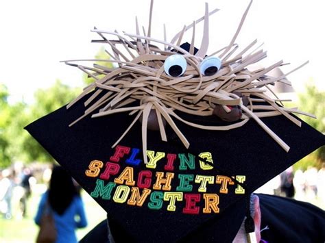 50 Awesome Graduation Cap Decoration Ideas - Hative