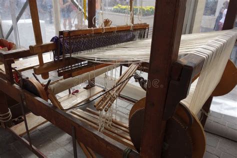 Traditional Weaving Looms stock image. Image of fabric - 4988115