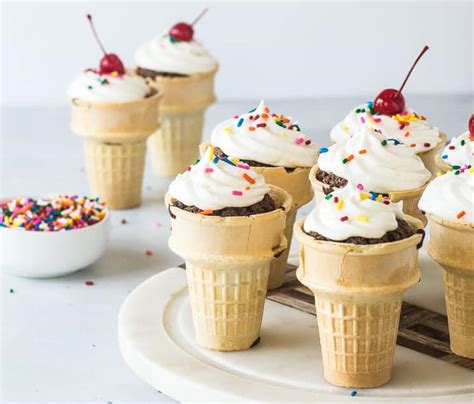 Ice Cream Cone Cupcakes - The Itsy-Bitsy Kitchen