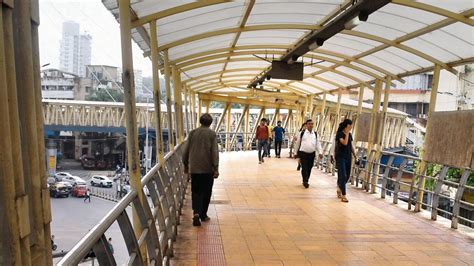 Mumbai: BMC to spend a whopping Rs 75 cr to light up skywalks