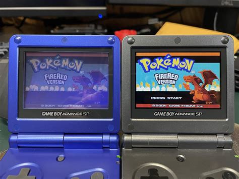 Stock GBA SP 001 vs 101 screens. Night and day difference in quality. : r/Gameboy