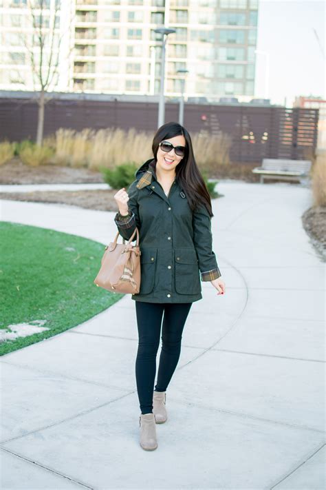 Outfit of the Day 12.22.17 - Barbour Waxed Coat - Tia Perciballi