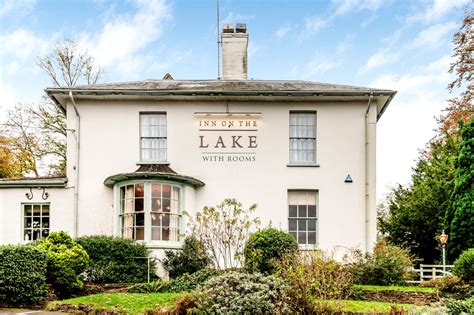 The Inn on The Lake Hotel in Godalming • Innkeeper’s Collection