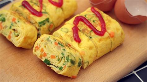 Korean Egg Roll [Tamagoyaki] - 玉子焼きの作り方 (レシピ) - YouTube in 2020 ...