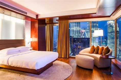 Grand Suite at Grand Hyatt Kuala Lumpur http://travel.bart.la/2013/02 ...