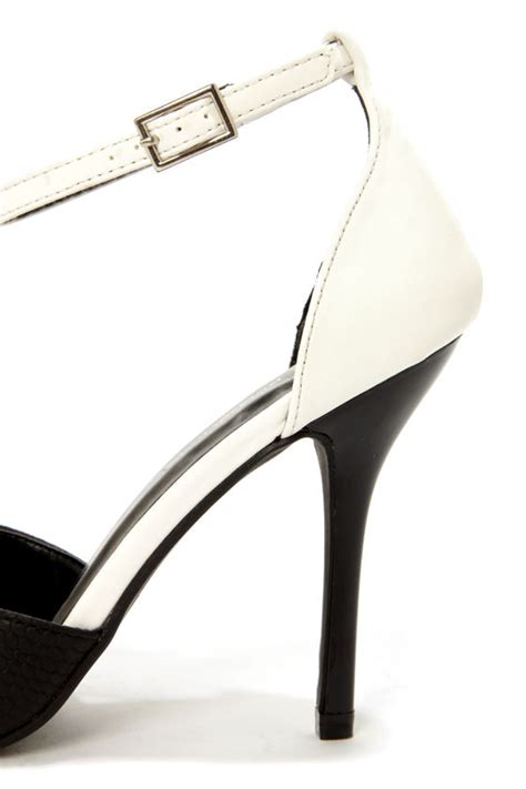 Shoe Republic LA Jenna Black Snake D'Orsay Pointed Pumps - $40.00