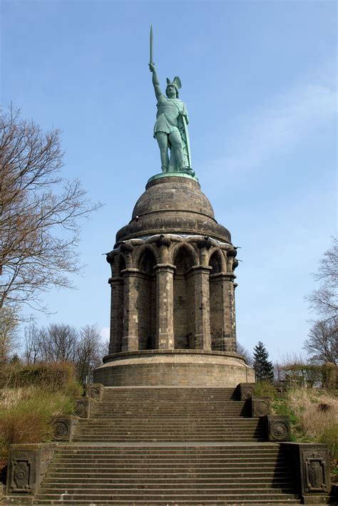 Hermannsdenkmal: Statue of Cherusci war chief Hermann, leader of the ...