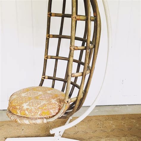 Mid-Century Woven Hanging Nest Chair with Original Metal Base | Etsy | Nest chair, Vintage ...