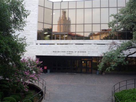 McCombs School of Business - University of Texas at Austin | MetroMBA