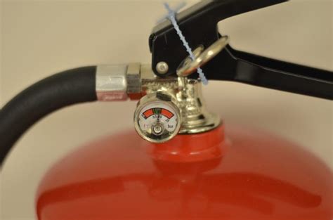 Fire Extinguishers: when to refill & what to do with an expired one?