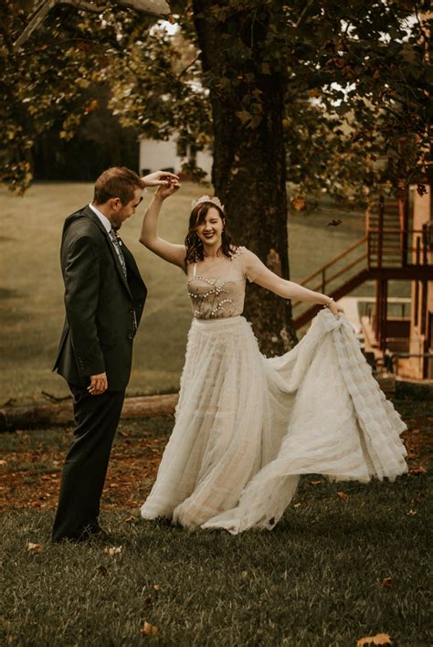 Vintage Ethereal North Carolina Wedding at Forest Hall at Chatham Mills | Junebug Weddings