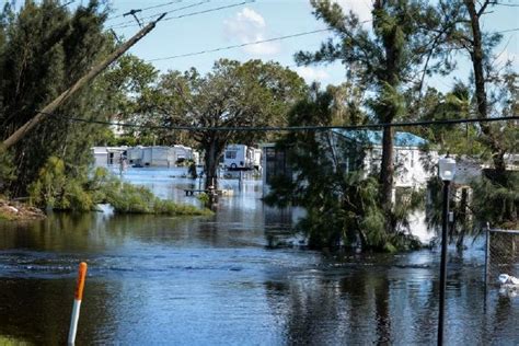 Hurricane Irma damage in Fort Myers, Florida – WWLP