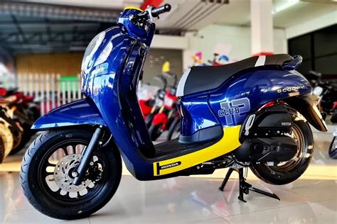 Melangkah Ke Masa Depan: Eksplorasi Keunggulan Honda Scoopy 2024 dalam ...