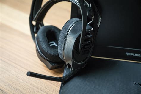 Plantronics RIG 800LX review: A comfy wireless headset with Dolby Atmos ...