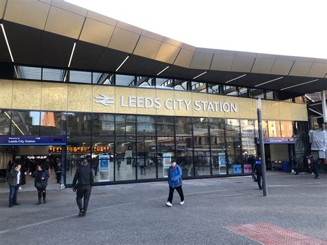 Leeds station improvements - Network Rail