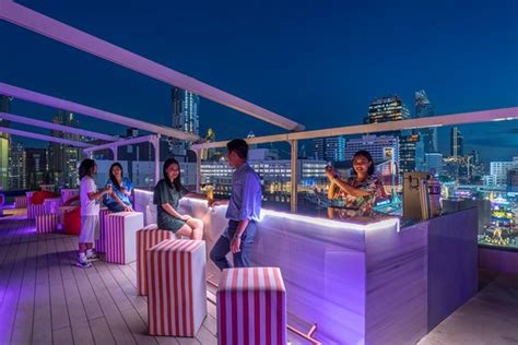 VIEW ROOFTOP BAR BANGKOK - Downtown Bangkok - Menu, Prices & Restaurant ...