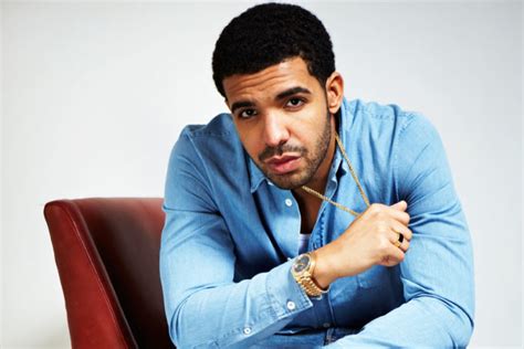 Drake: 'I'm the first person to successfully rap and sing'