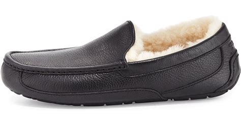 Ugg Ascot Leather Slipper in Black for Men | Lyst