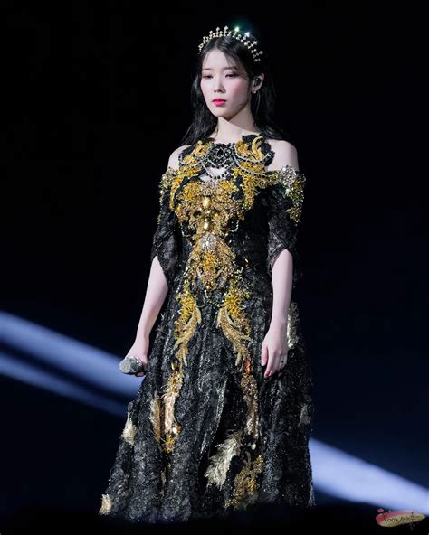 Literally All Of IU's "The Golden Hour" Concert Outfits Were Stunning ...