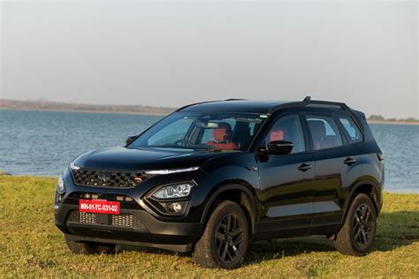 2023 Tata Safari Review: Are These Changes Enough? | CarDekho.com