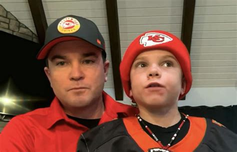 Deadspin quietly tweaks viral story on 9-year-old Chiefs fan’s ‘blackface’ after his parents ...