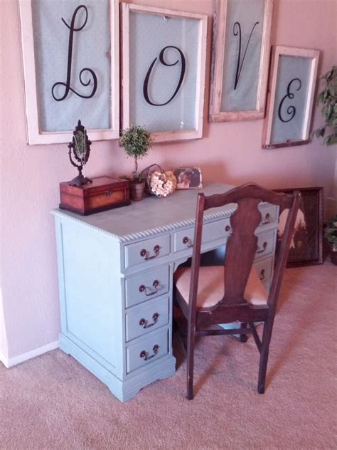 Country Chic: Teal Desk