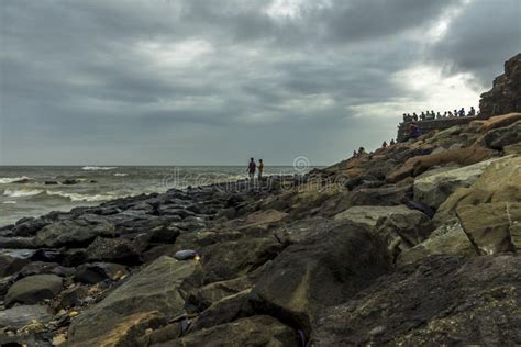 Sea Rocks at Bandra Bandstand in Mumbai Editorial Photo - Image of ...