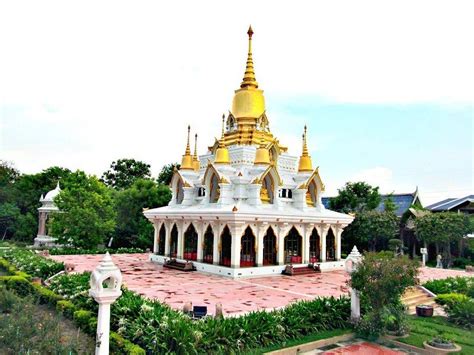 Wat Thai Temple, Kushinagar - Timings, History, Darshan, Pooja Timings